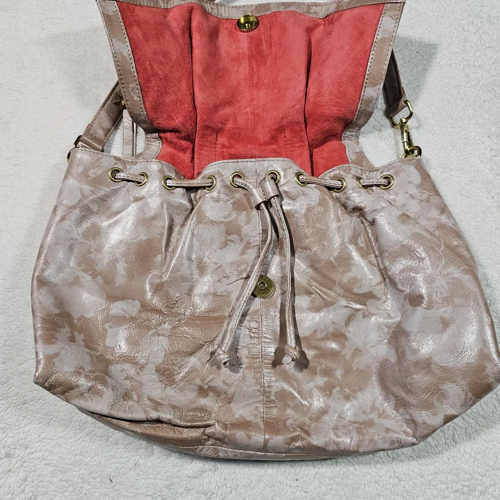 Sharif leather shoulder bag. - Picture 4 of 15